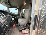 4 Transmision with Seats/armrests