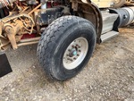4 Underbody - Truck with Left Steer Tire