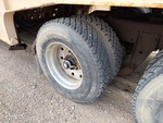 4 Underbody - Truck with Right Rear Drive Tires