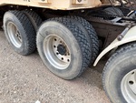 4 Underbody - Truck with Right Center Drive Tires
