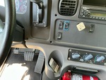 Cab with Kontrola hamulca