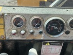 Upper Control Station with Oil Pressure