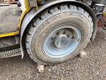 Underbody with Right Steer Tire