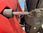 Hydraulics with Mast Tilt Cylinders