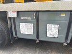 Hydraulics - Crane Carrier/Chassis with Hydraulic Tank