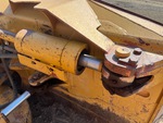 Hydraulics with Blade Tilt Cylinders