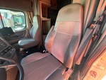 Cab with Seats/armrests