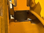 Chassis with Suspension Cylinders