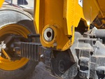 Chassis with Front Axle Oscillating Pin