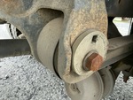 Underbody with Tuleje zawieszenia