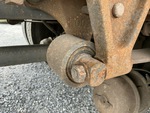 Underbody with Tuleje zawieszenia
