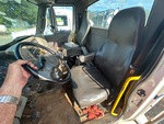 Cab with Seats/armrests