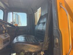 Cab with Seats/armrests
