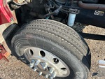 Underbody with Right Steer Tire
