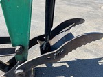 Hydraulics with Thumb Cylinder