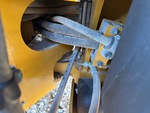Chassis with Articulating Center Pins Wear