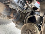 Underbody with Rear Drive Axle