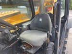 Control Station with Seats/Armrests