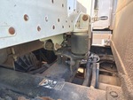 4 Underbody - Truck with Cab Suspension Air Bags