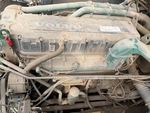 Moteur with Engine - Left Side