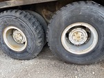 Underbody with Final Drives