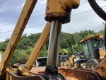 Hydraulics with Bucket Tilt Cylinders