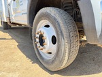 Underbody with Right Steer Tire