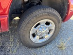 Underbody with Right Steer Tire
