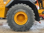 Chassis with Left Front Steer Tire