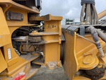 Chassis with Oscillating Adjustment Plates