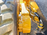 Drivetrain: Motor grader with