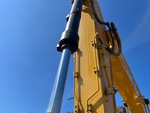 Hydraulics with Bucket Cylinder