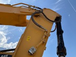 Hydraulics with Auxiliary Hydraulic Plumbing