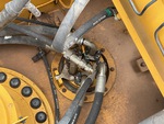 Hydraulics with Hydraulic Center Swivel
