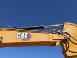 Hydraulics with Stick Cylinder