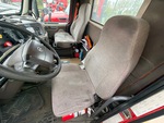 4 Transmision with Seats/armrests