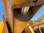 Hydraulics with Lift Cylinders