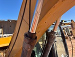 Hydraulics with Vérins de levage de bras