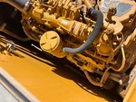 Moteur with Engine - Right Side