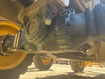 Drivetrain with Rear Axle Oscillating Pin