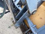 Chassis with Broches et douilles de liaison d'inclinaison/d'angle