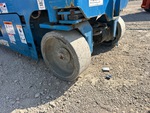 Podwozie with Right Front Tire