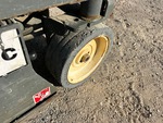 Podwozie with Right Front Tire