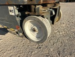 Podwozie with Right Front Tire