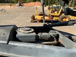 Hydraulics with Saddle Positioning Cylinder