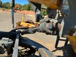 Hydraulics with Blade Side Shift Cylinders