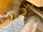 Hydraulics with Steering Cylinder