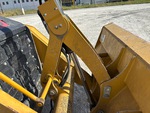 Chassis with Tilt Linkage