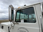 Cab with Lusterka