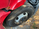 4 Underbody - Truck with Right Steer Tire